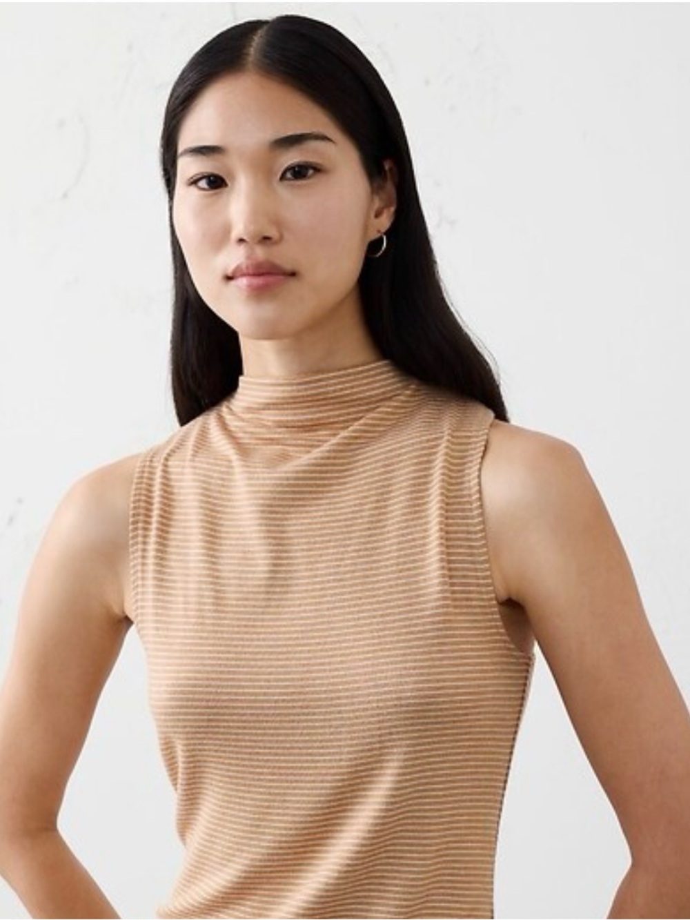 Banana Republic Sleeveless Cowl Turtleneck in Light Tan Stripe